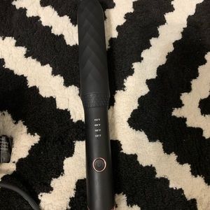 Sutra styling wand with box